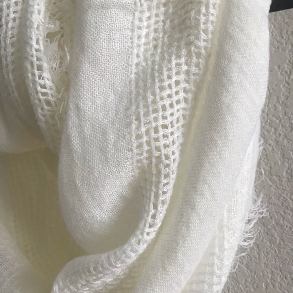 Scarf - Picture 2 of 3